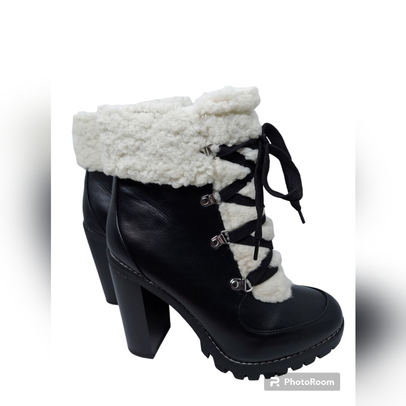 BCBGeneration Paloma Black Ankle Boot Women's Size 7 1/2 - Picture 3 of 6